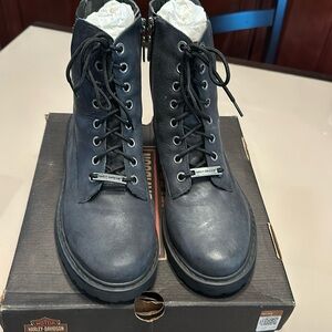 Women’s size 9 Harley Davidson leather boots